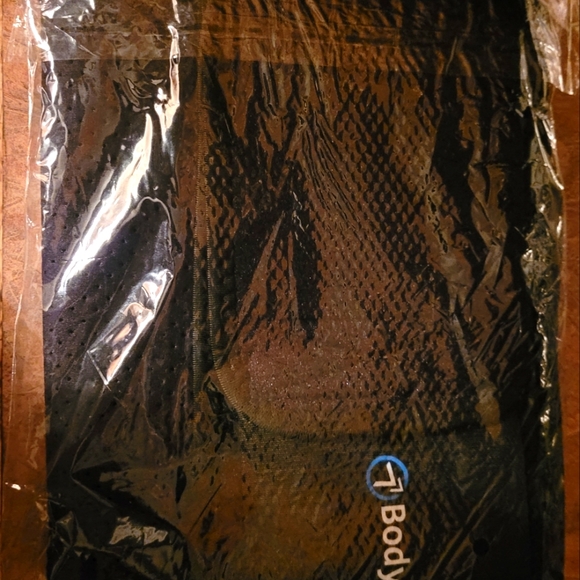 BodyMate Pain/Sciatica Compression Wrap New In Original Package - Picture 9 of 14